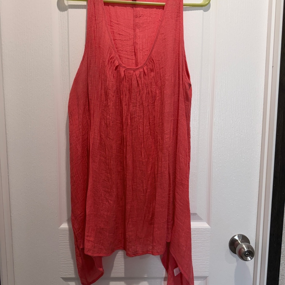 Spense Woman 1X Coral Flowy Tunic Tank Top Sleeveless Lightweight Textured